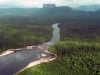 Canaima - čierne vody rieky Carrao
