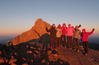 Gorily, rafting, najkrajšia hora, safari  a oceán – Afrika 2014